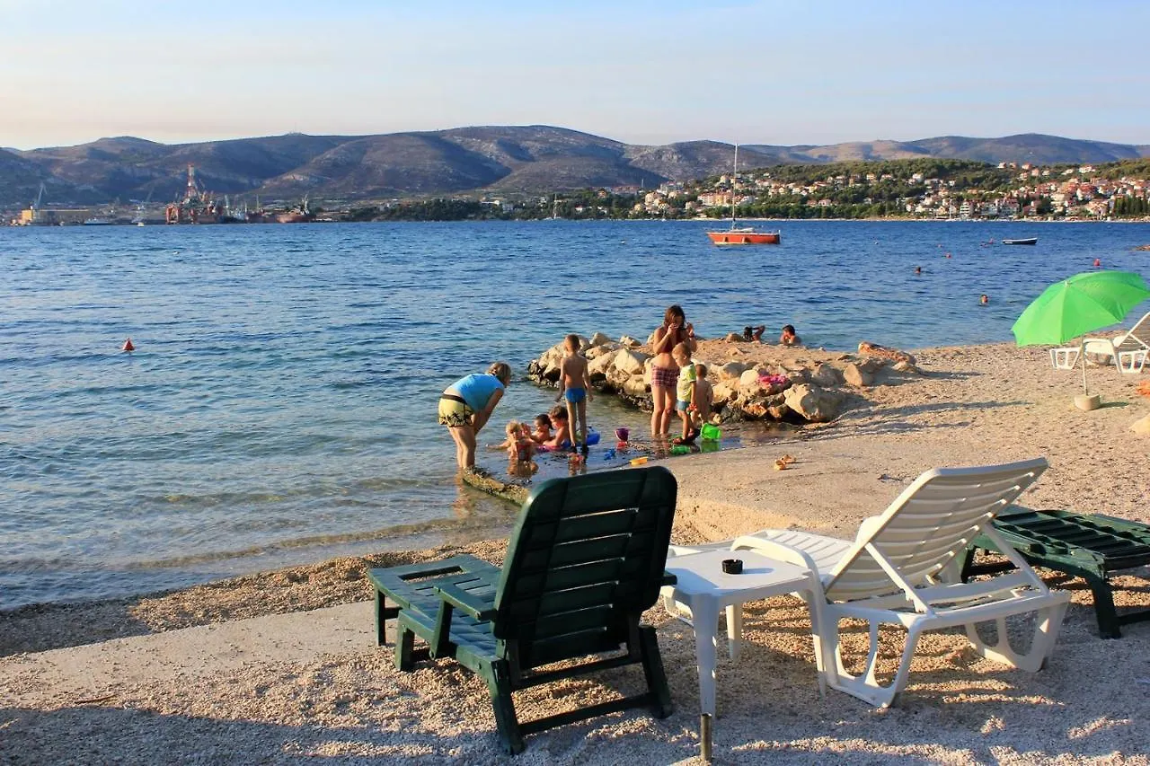 Apartment Okrug Gornji 8440C Trogir Croatia